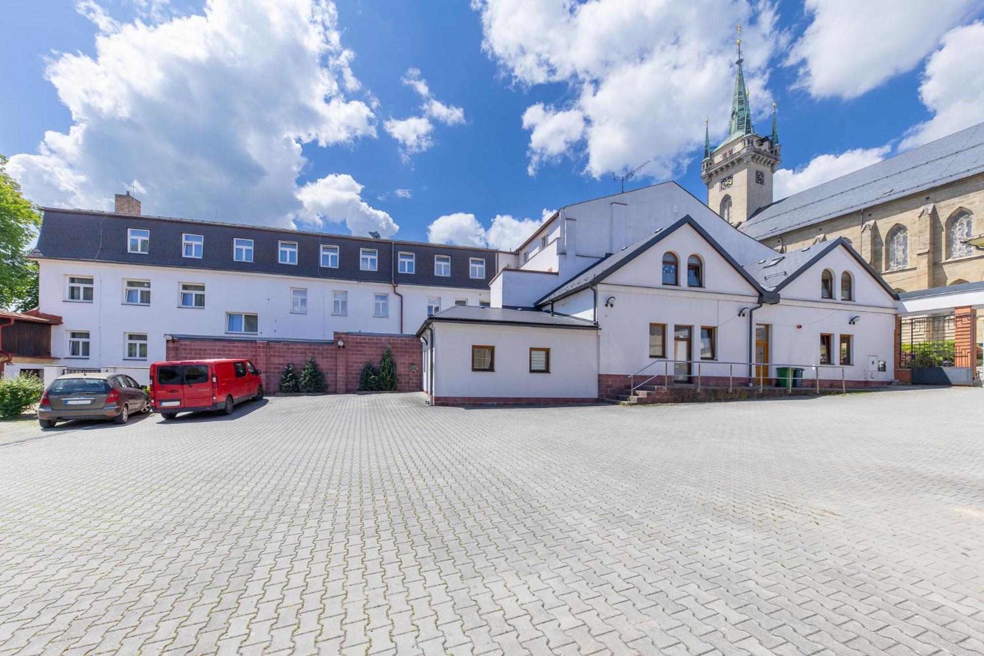 Hotel Pivovar Polička 外观 照片